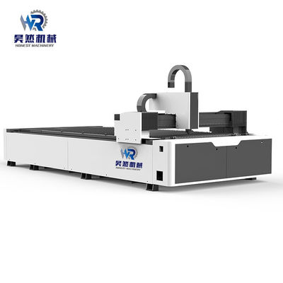 Maszyna do cięcia metalu laserem światłowodowym 1500 * 3000 mm, wycinarka laserowa o wysokiej prędkości 1530
