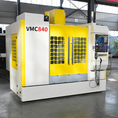 Pionowe 5-osiowe frezarki CNC do metalu Vmc840